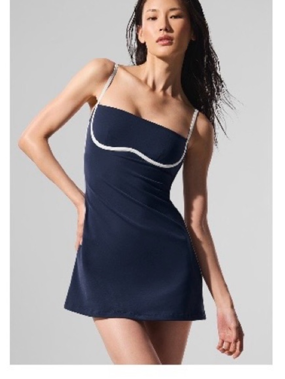 Alo Airbrush Streamlined Dress -
Navy/lvory size Small